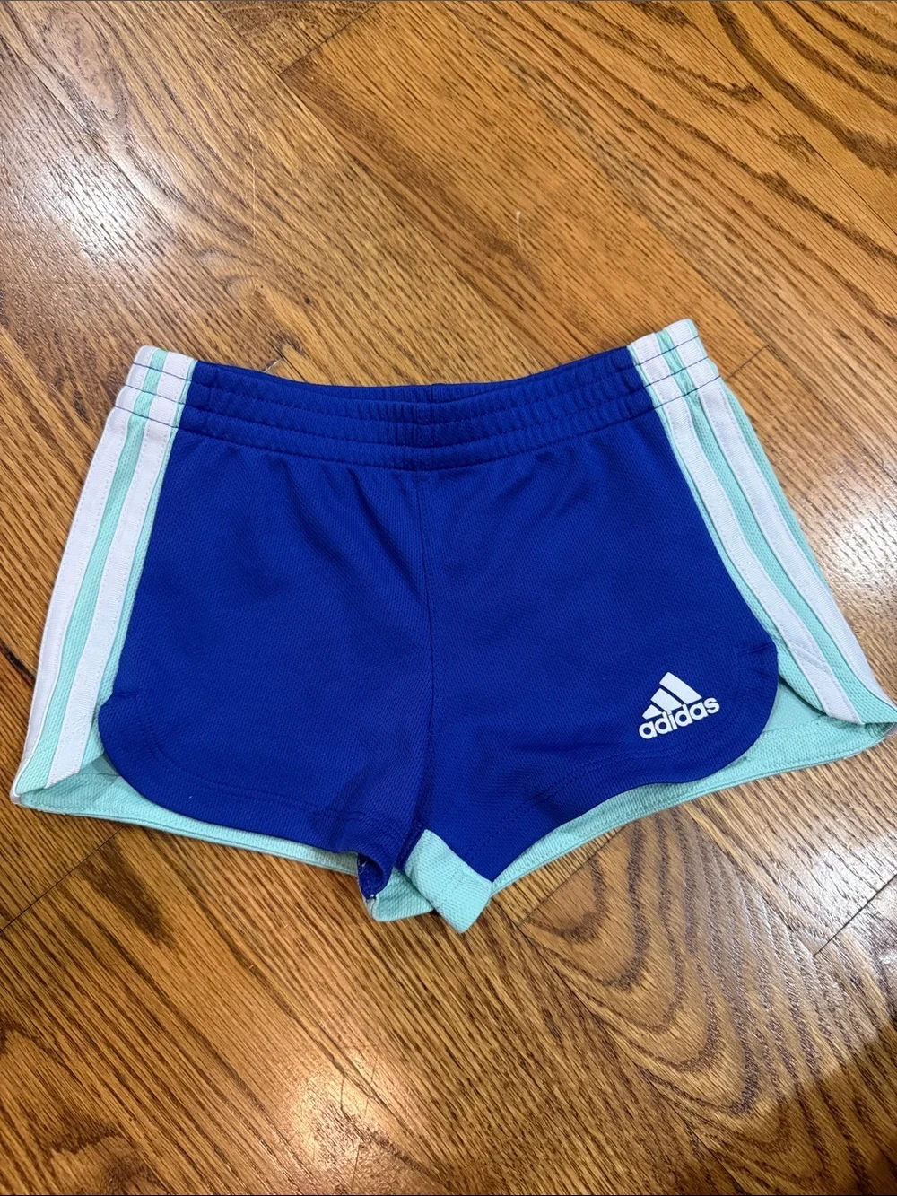 Girl’s Adidas Shorts. Size 3T. Excellent Condition. Purple and Mint Color.
